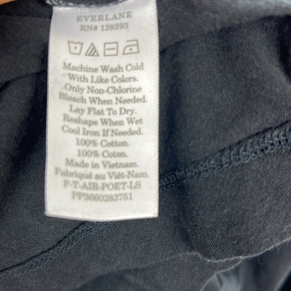 Everlane - women’s The Air Poet Tee black 3/4 balloon sleeve crewneck Tee size M - Picture 7 of 7